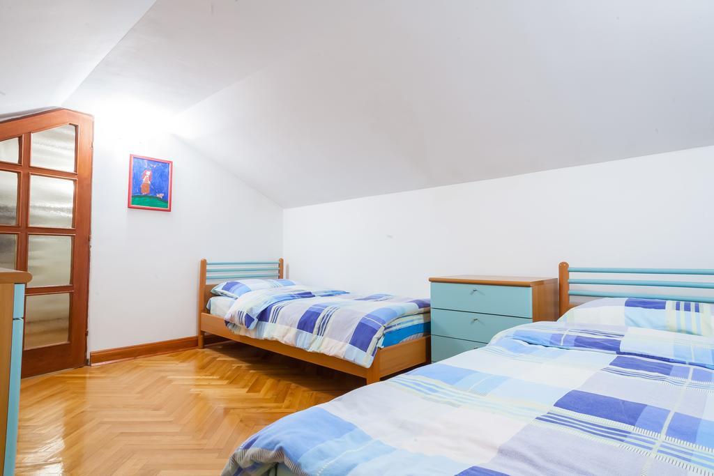 Villa & Apartments Perasto Luaran gambar